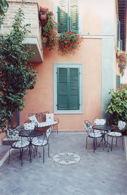 Villa Piccola Siena Exterior photo