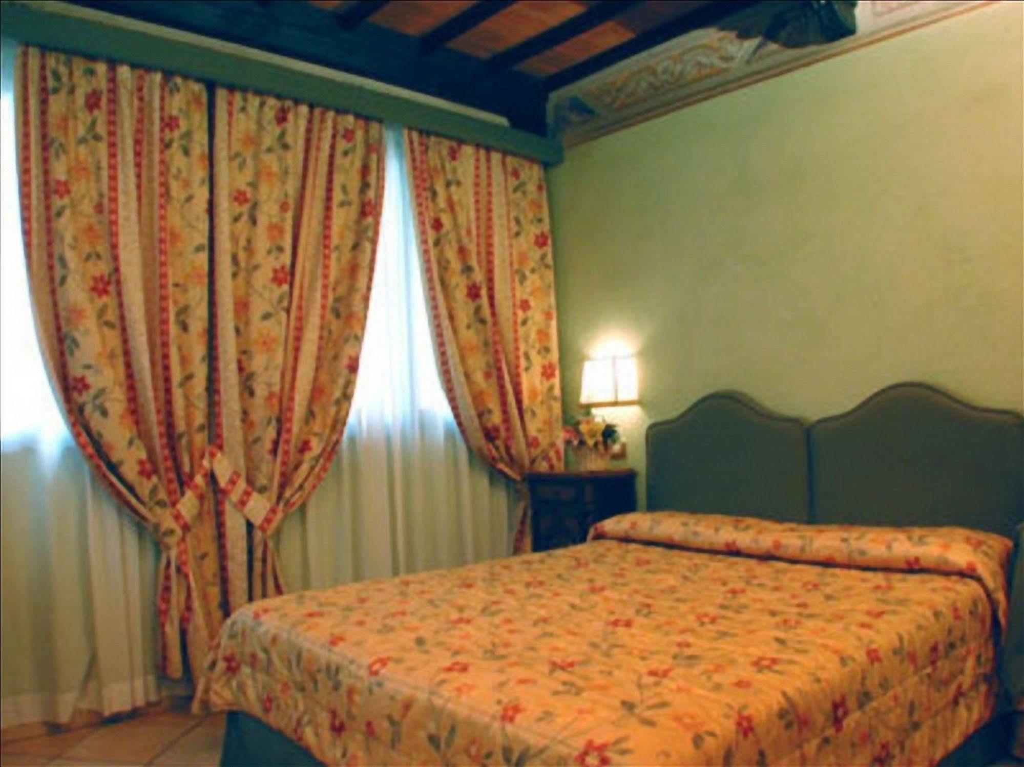 Villa Piccola Siena Exterior photo